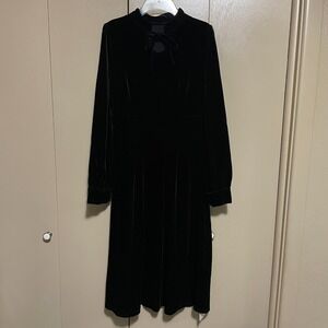 HALARA Black Midi velvet Dress